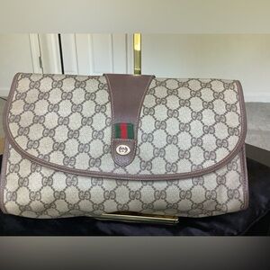 Gucci Vintage GG Supreme Sherry Line Clutch Bag Beige Red